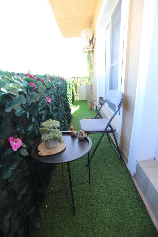 Apartament Beauty Smarald By Cosmopolis Stefanestii de Jos Esterno foto