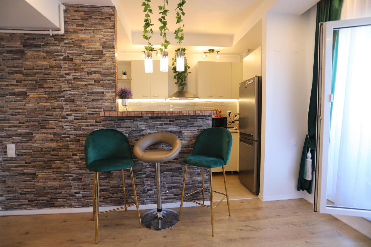 Apartament Beauty Smarald By Cosmopolis Stefanestii de Jos Esterno foto
